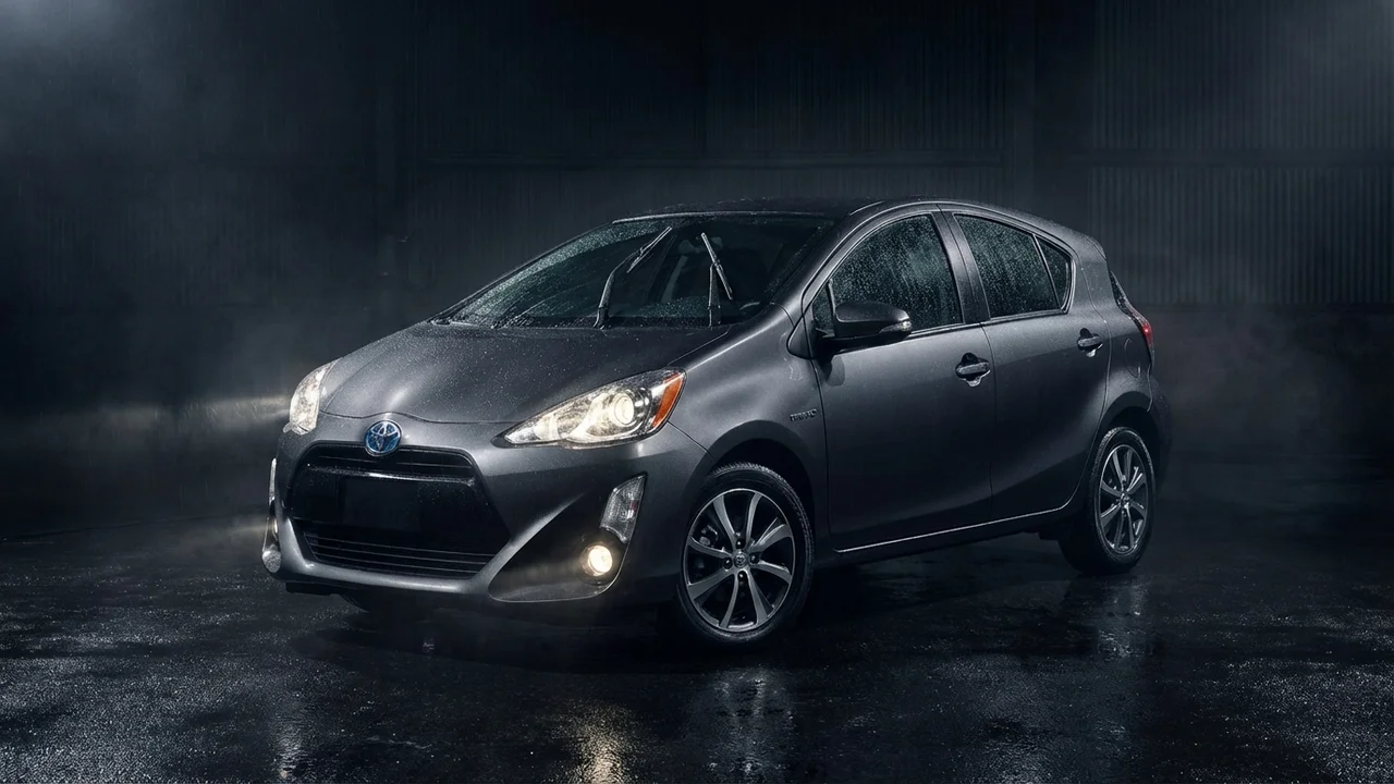 Wiper Blades for Toyota Prius C — Buy Custom Fit Blades - 1